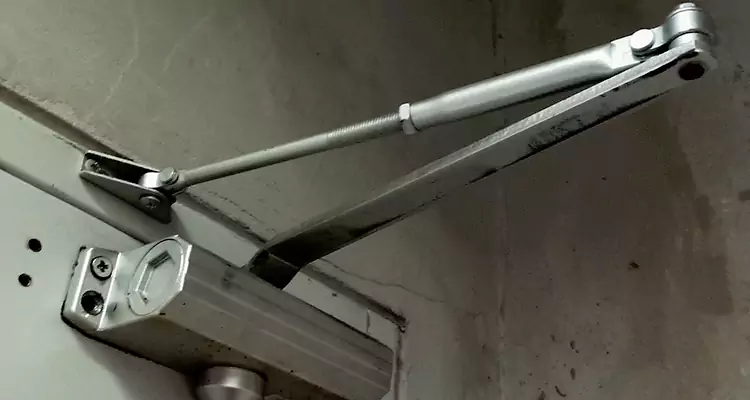 Door Closer Parallel Arm Installation in East Lake-Orient Park, FL