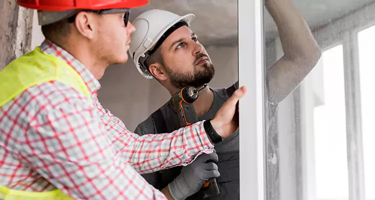 Vertical Crank Out Windows Repair in East Lake-Orient Park, FL